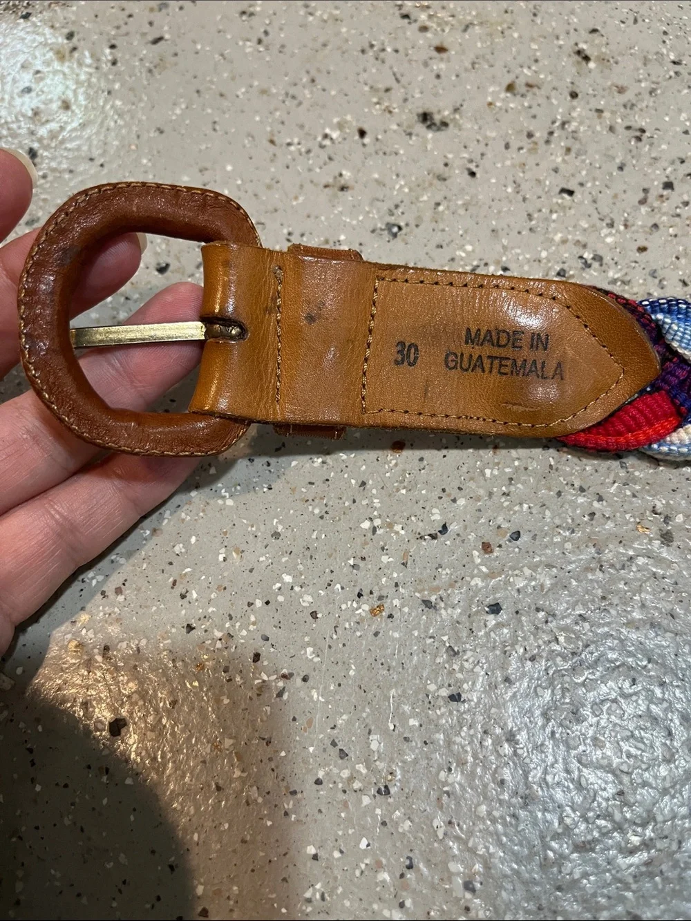 VINTAGE 90S WOVEN FABRIC LEATHER BELT MULTICOLORED SIZE 30 MADE IN GUATEMALA
